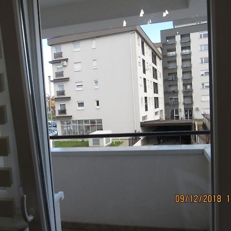 Apartman Tea 2 Banja Luka Buitenkant foto